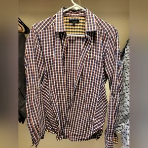 Ted Baker size 2 with 3d pattern and pocket